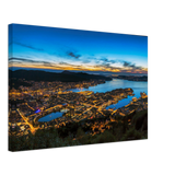 Leinwand - Bergen bei Nacht